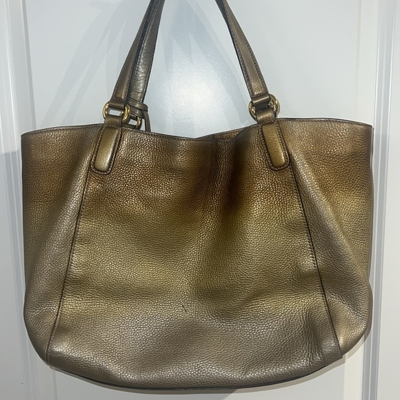 Authentic Gucci Limited Edition Large Soho Metallic Ombré Bronze Gold Chain - Picture 11 of 17